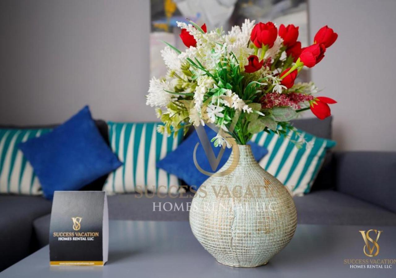 Success Luxury Apartment: Beachside Living with Daily Housekeeping Dubai Exterior photo